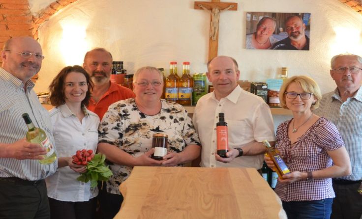 Besuch im Pesendorfer‘s Hofladen in der Gemeinde Garsten.