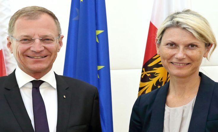 Landeshauptmann Thomas Stelzer und Cornelia Altreiter-Windsteiger Foto: Land OÖ/Stinglmayr