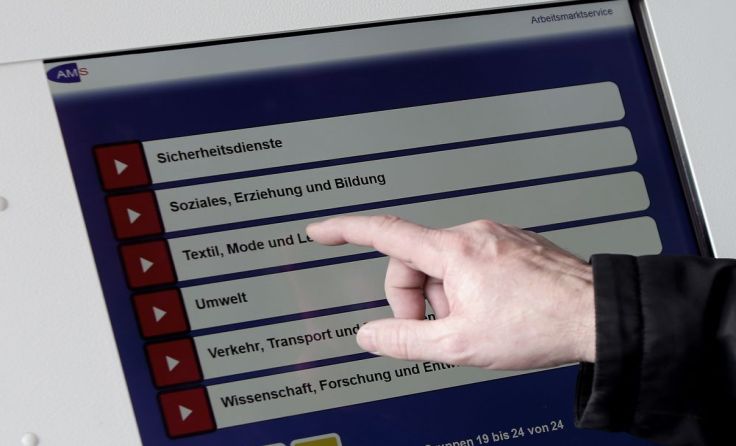 Inklusive Schulungsteilnehmer suchen in der Region Steyr aktuell 3.837 Menschen einen Arbeitsplatz.