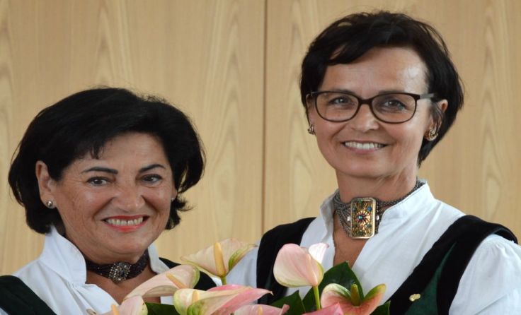 Inge Göschl (links) und Nachfolgerin Gabriele Klinglmayr