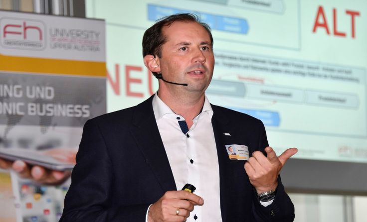 Andreas Auinger gab spannende Einblicke in die Entwicklung des digitalen Einkaufens. Foto: FH OÖ 