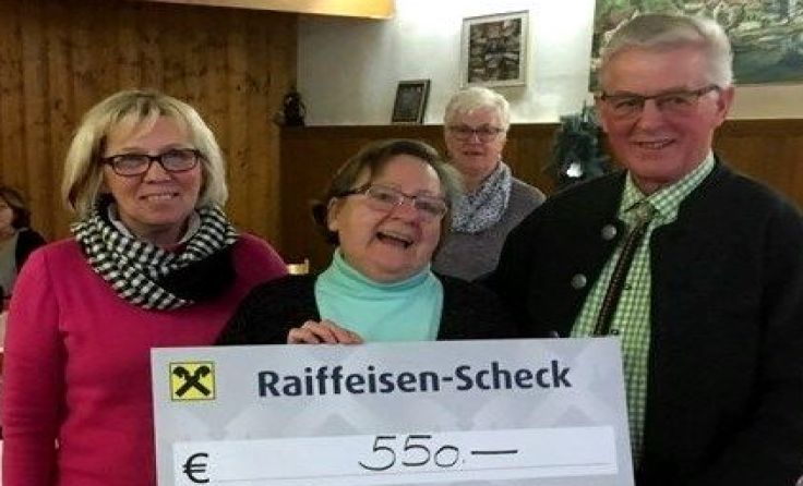 Von links: Monika Aigner, Rosa Wagner von der Lebenshilfe Steyr und Georg Neuhauser Foto: F. Hlavaty