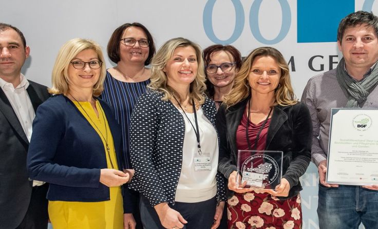 Mitarbeiter des SHV Steyr-Land und Vertreter der OÖGKK Fotos: cityfoto/Mayr 