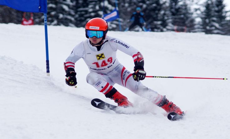 Markus Stubauer holt seinen ersten Laufsieg beim Ennstalcup. Fotos: Würleitner