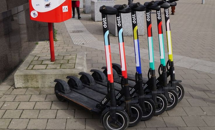 In Antwerpen gehören E-Scooter zum Stadtbild. Foto: Kaufmann