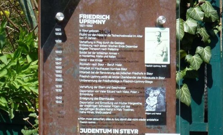 Die Stele erzählt auch über das Judentum in Steyr. Foto: Mauthausen Komitee