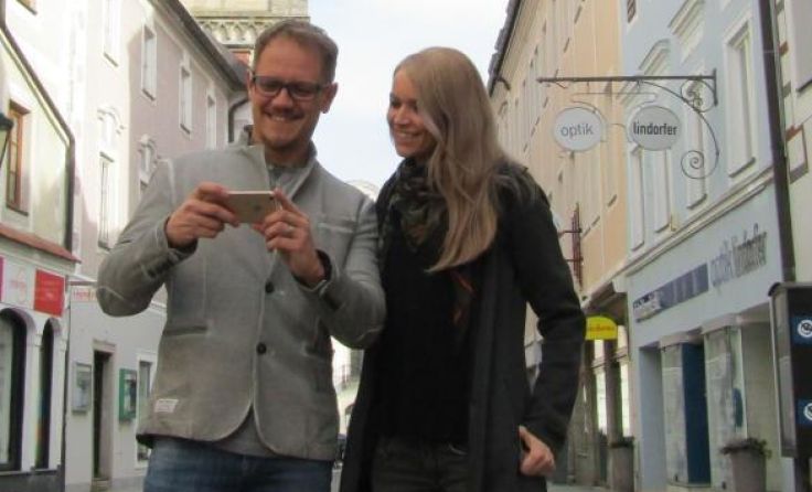 Mario Stangl, im Bild mit Gattin, hat das Projekt in Enns gestartet. (Foto: Digital City Solutions)