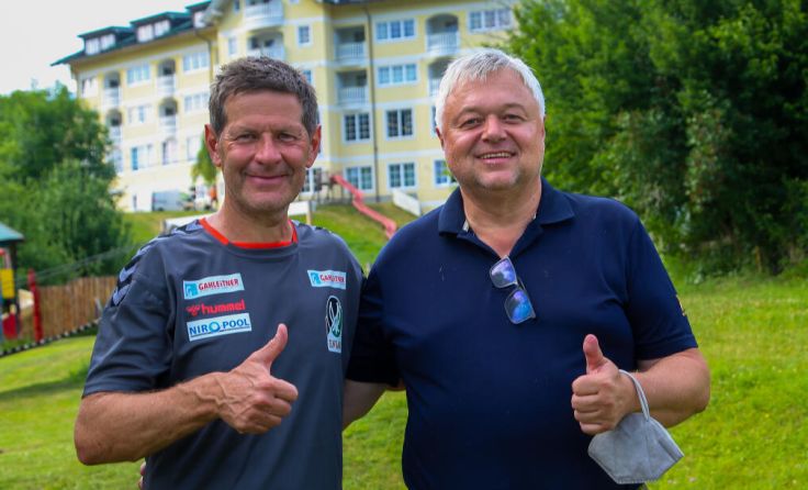 Ried-Trainer Andreas Heraf (links) mit Hotelchef Horst Dilly (Foto: Helmut Dietmaier)