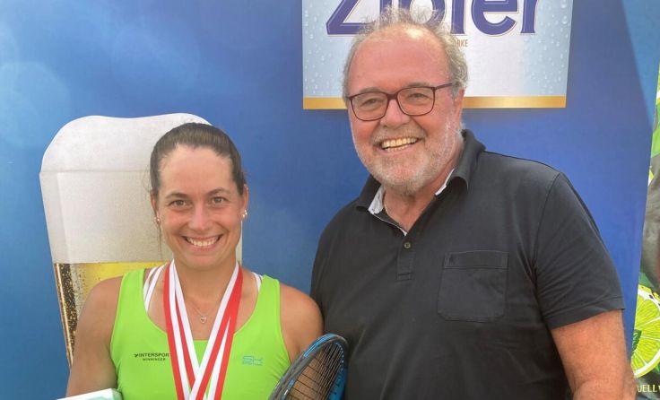 Nadja Ramskogler mit OÖTV-Präsident Hans Sommer (Foto: privat)