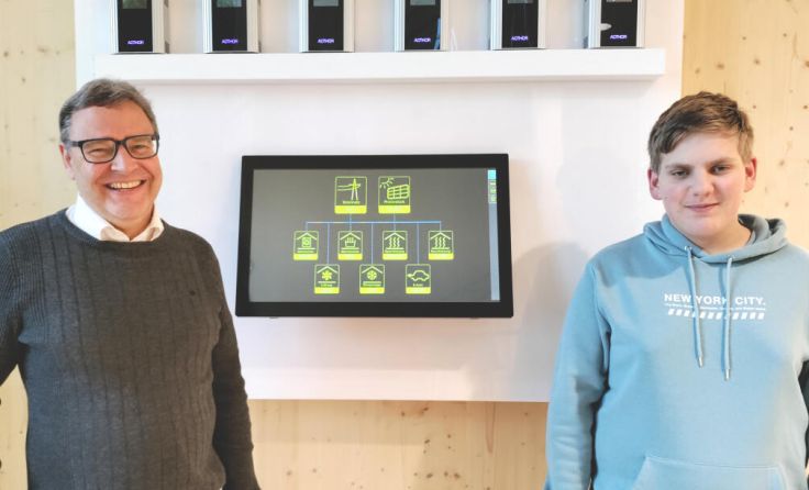 Francesco mit seinem Chef Gerhard Rimpler (Foto: TIC Steyr)