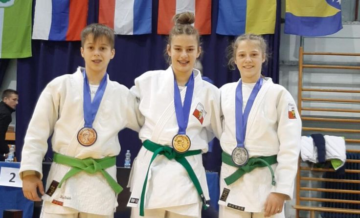 Von links: Stefan Stögmann, Bleona Rama, Isabella Stögmann (Foto: privat)