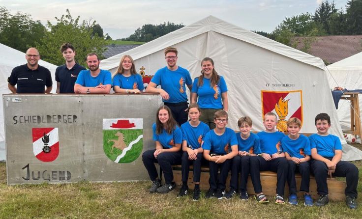 Die Jugendgruppe der FF Schiedlberg beim Bezirksjugendlager in St. Ulrich. (Foto: Josef Eder)