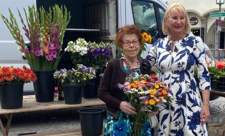 Maria Seimair (links) mit Stadträtin Evelyn Kattnigg (Foto: privat)