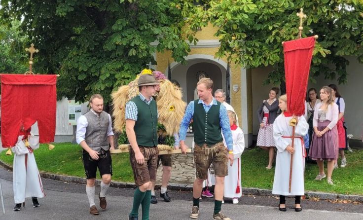 Erntekrone in Waldneukirchen (Foto: Ulbrich)