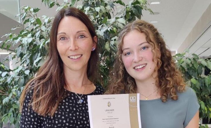 Claudia Schott mit Anna Sachsenhofer-Schersch (Foto: Sachsenhofer-Schersch)