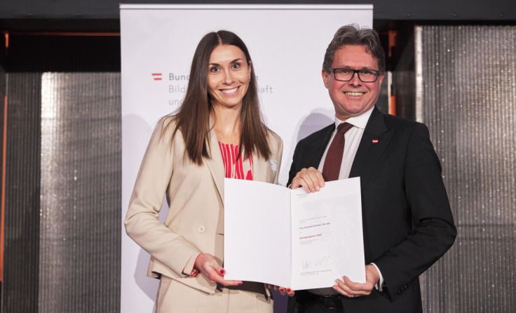 Franziska Schinko mit Bildungsminister Martin Polaschek (Foto: BMBWF/Gabor Mayerhofer)
