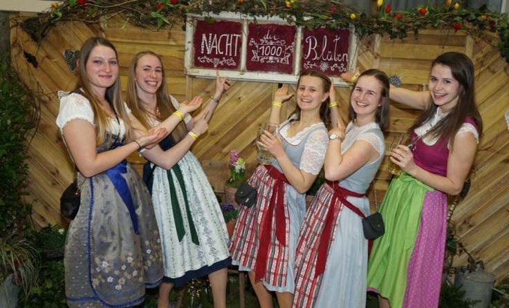 Gute Laune am Bezirksball (Foto: privat)