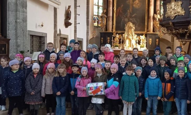 Die Kinder sammelten spenden für die Notschlafstelle. (Foto: privat)