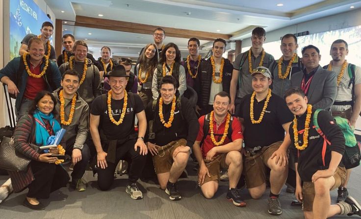 Die Pfarrwanger Schuhplattler erzählen von ihrer Reise nach Nepal. (Foto: privat)