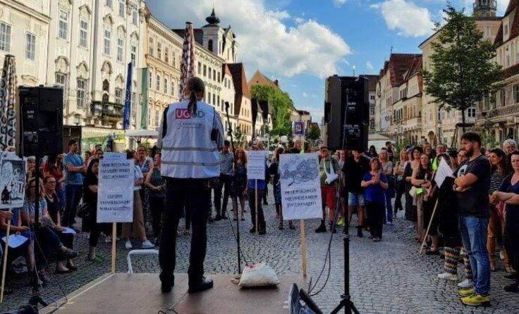 Kundgebung am Stadtplatz (Foto: privat)
