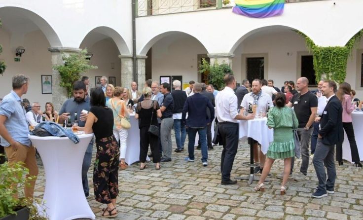 Der Sommercocktail findet am Mittwoch, 28. August, im Dominikanerhof statt. (Foto: Peter Kainrath)