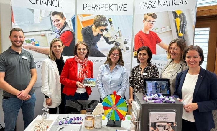 Am Stand von Helopal (Foto: WKO Steyr)