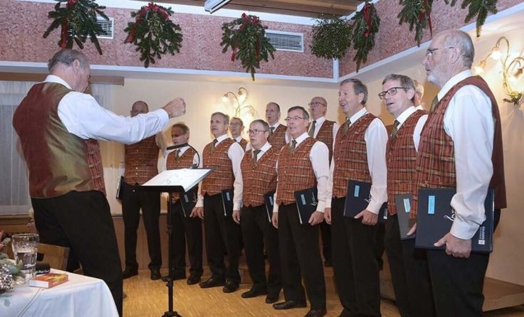 Der Männerchor Garsten lädt zum Advent in Dambach ein. (Foto: privat)