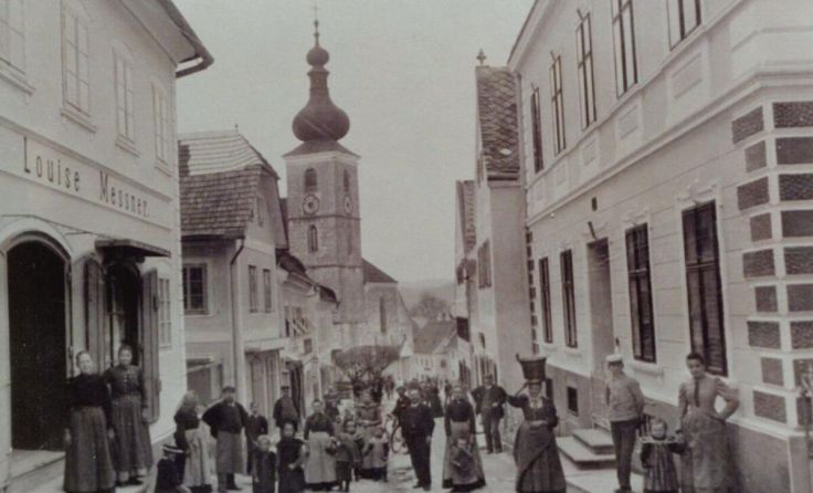 Die Hochstraße im Sierninger Ortszentrum (Foto: Heimatforscher Sierning)