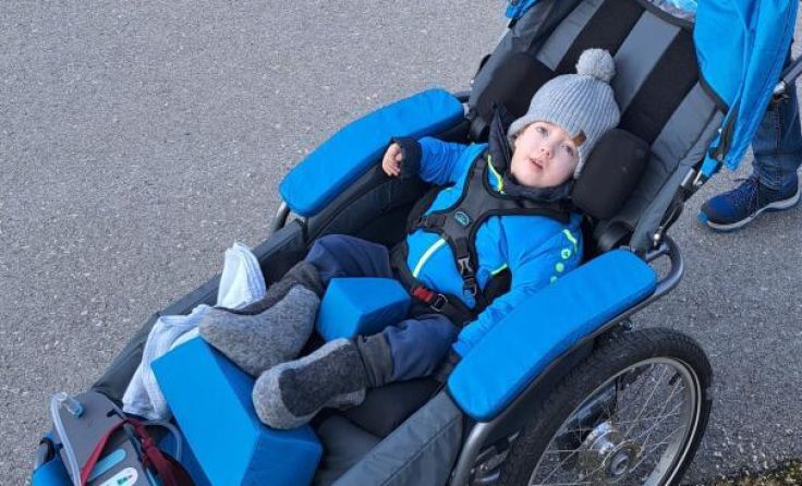 Startklar für den Lauf für seltene Erkrankungen: Bernhard Winter mit Sohn Martin (Foto: privat)