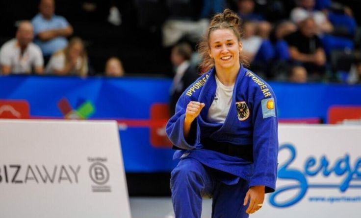 Carina Klaus-Sternwieser (Foto: Sellner Photography)