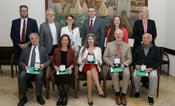 Stadt Steyr ehrte verdiente Persönlichkeiten