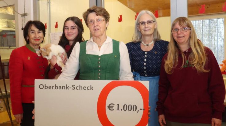 Goldhaubengruppe spendet 1.000 Euro an das Tierheim Steyr