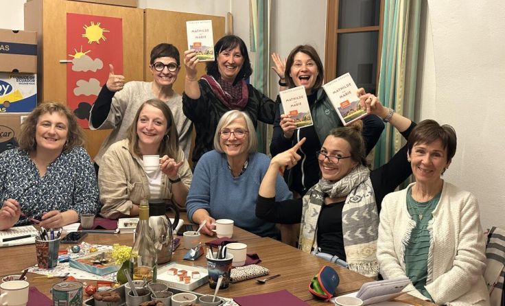 Große Freude beim Lesekreis Waldneukirchen rund um Daniela Wasserbauer. (Foto: privat)