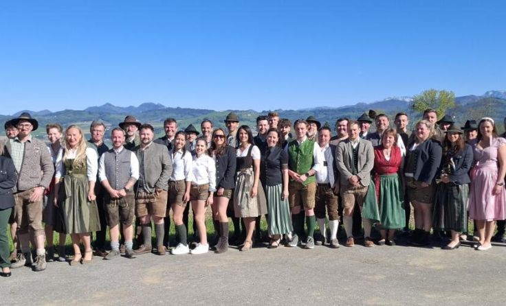 Der Bezirk Kirchdorf hat nun 30 neue Jungjäger. (Foto: Großhagauer/Hörtenhuemer)