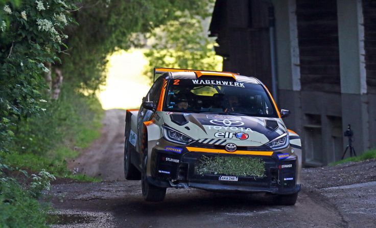 Hermann Neubauer/Ursula Gaßner im Toyota Yaris GR Rally2. (Foto: Daniel Fessl)