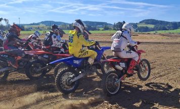 Motocross-Action vor den Toren von Steyr