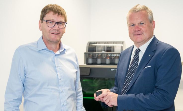 Günter Baumgartner (links) mit OÖG-Geschäftsführer Tilman Königswieser (Foto: OÖG)