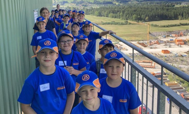 Ausblick vom Sky Walk der Granulieranlage (Foto: Berneggger GmbH/Elisabeth Barteder)