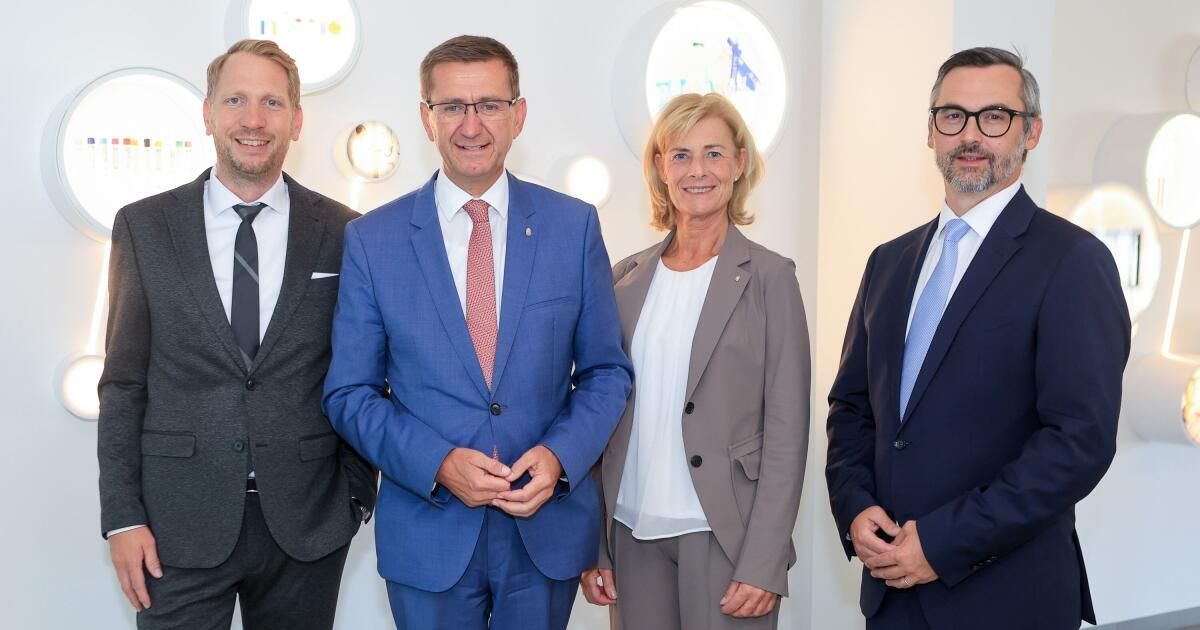 Landesrat Achleitner besucht Betriebe im Bezirk Kirchdorf