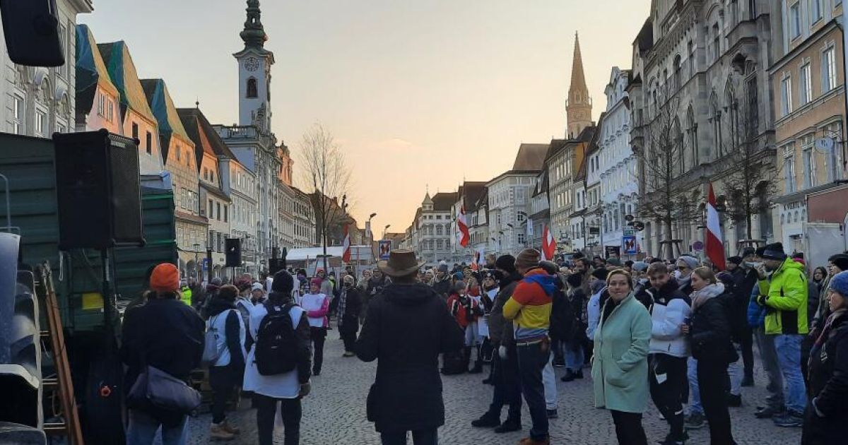 Journalist Arrested at Steyr Walk