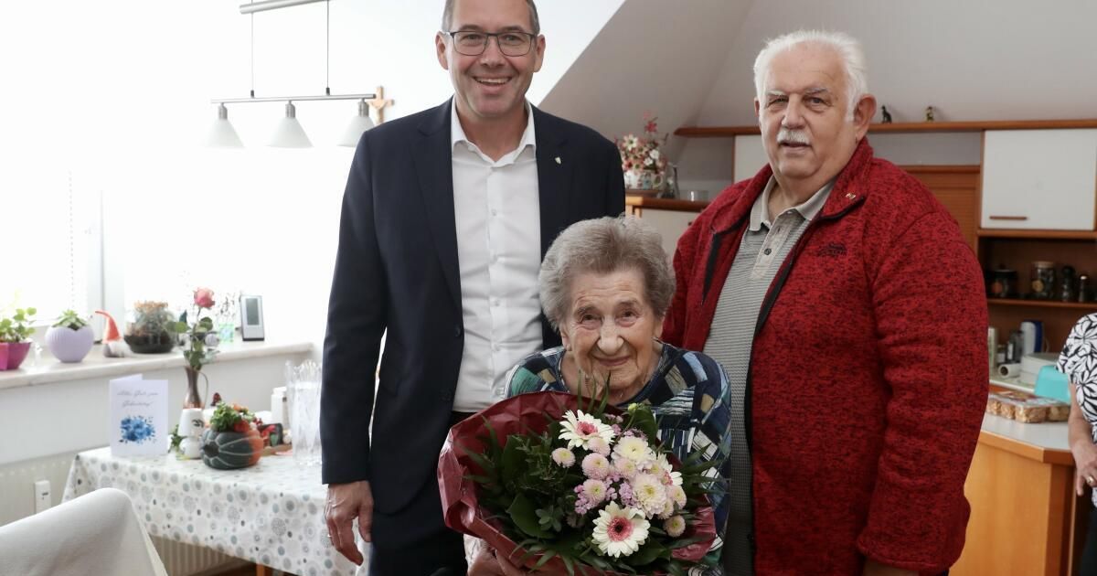 Oldest woman in Steyr is 105 years old