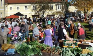 Schmankerlmarkt in Pfarrkirchen 