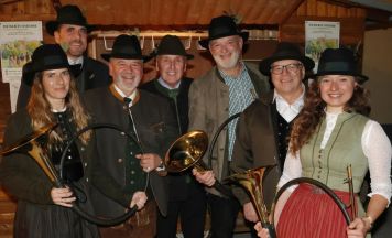 Jagdhornbläser aus Pfarrkirchen feierten 25. Geburtstag