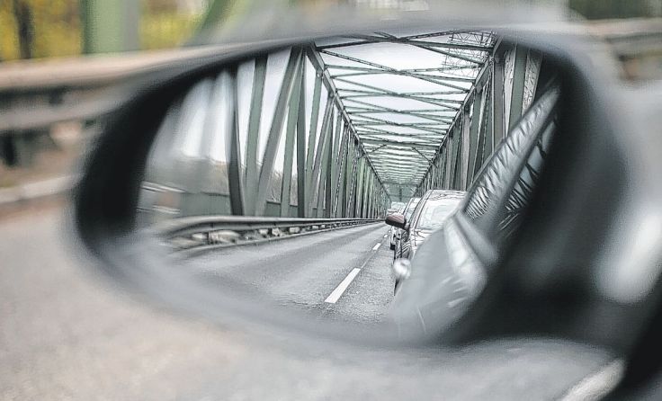 Die Sanierung der Donaubrücke in Mauthausen wurde vorzeitig beendet. Foto: Weihbold