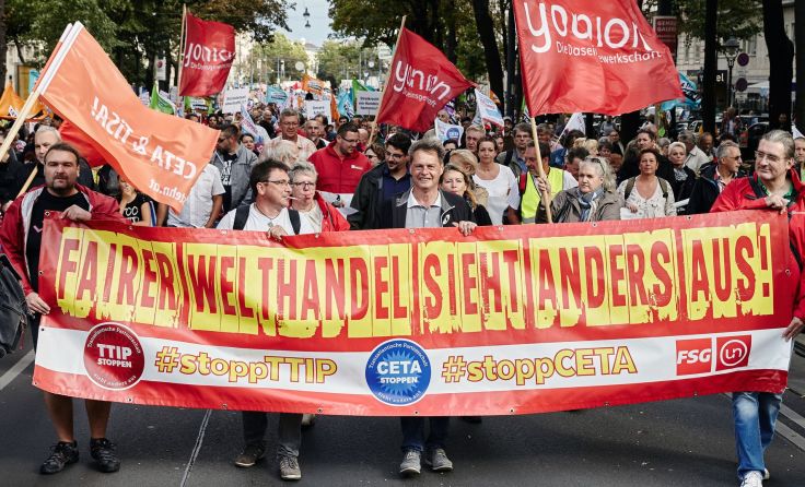 Umstrittene Handels-Abkommen bleiben Aufreger. Foto: Robert Rubak
