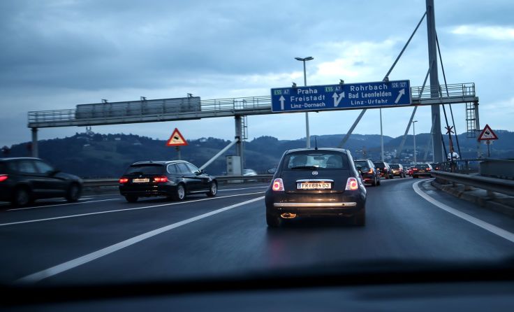 Autobahnbrücke bleibt Mautstrecke. Foto: Weihbold