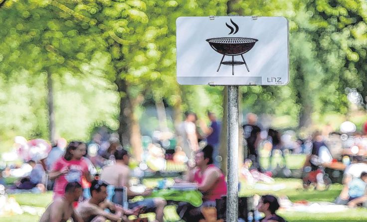 Vorerst bis Ende Oktober darf auf dem Areal am Weikerlsee gegrillt werden. Foto: vowe
