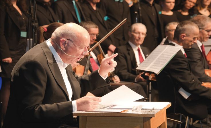 Wolfgang Böck brachte das Publikum zum Nachdenken und Lachen. Fotos: Rettet das Kind