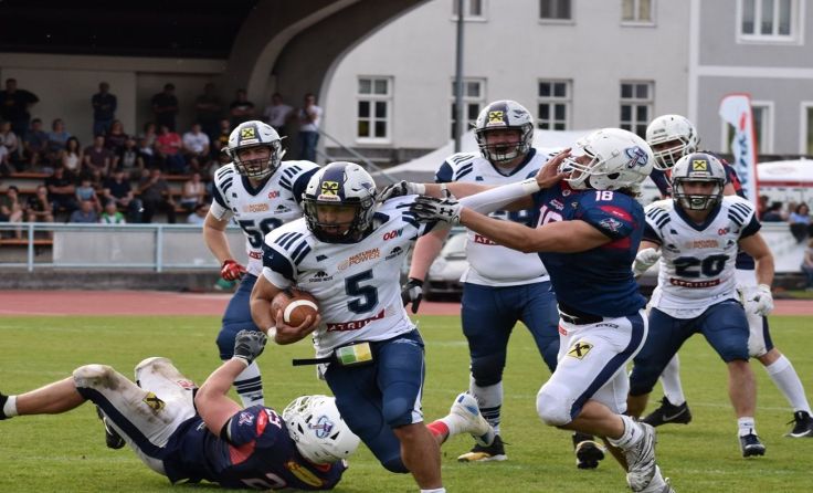 Football-Action im Doppelpack am 15. Juni im Trauner Stadion. Foto: Steelsharks Traun / Kaycee