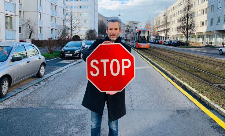 Lorenz Potocnik: „Die Bewohner der Ferihumerstraße sind extrem aufgebracht.“ Foto: NEOS